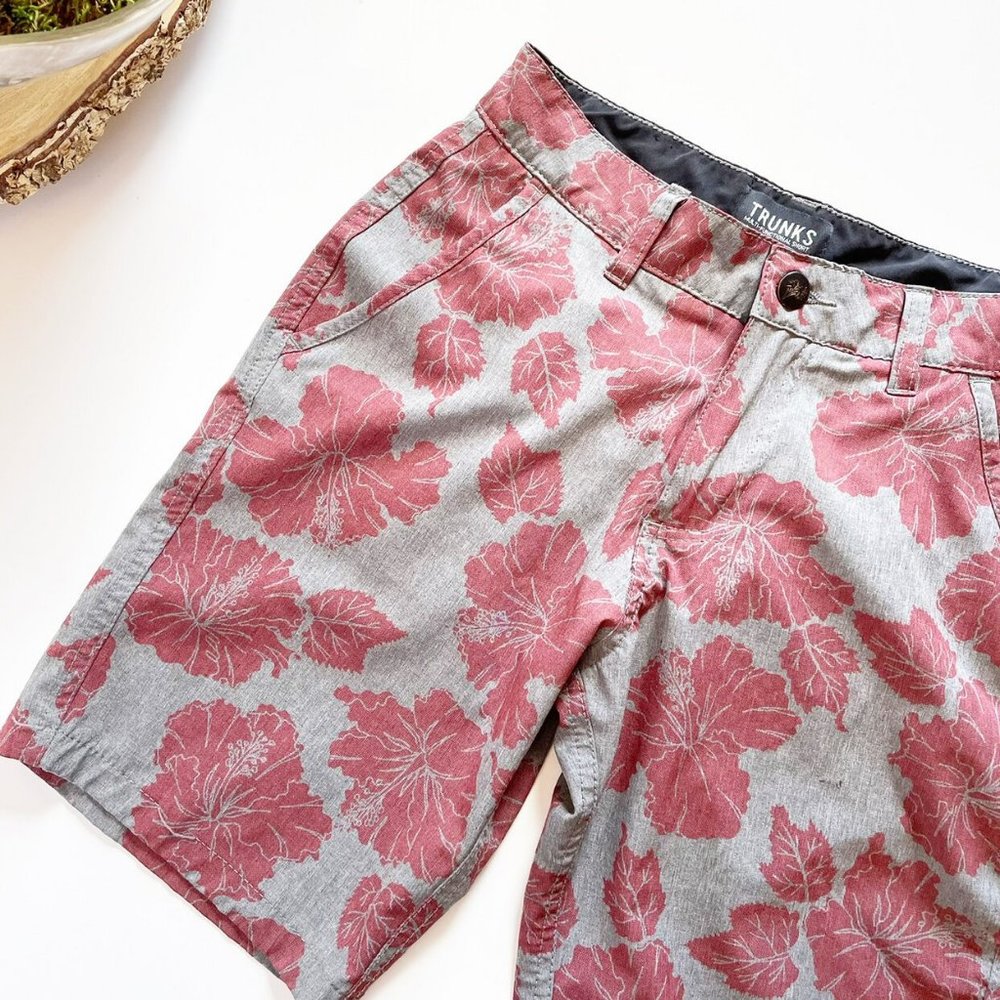 • Trunks Multi-Functional Shorts • 10/12 - Picture 2 of 5